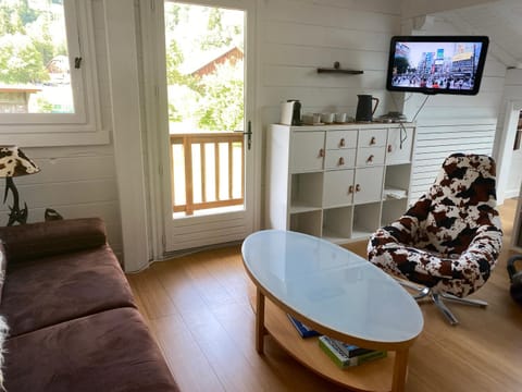 Chambre des Chenets Bed and Breakfast in Morillon