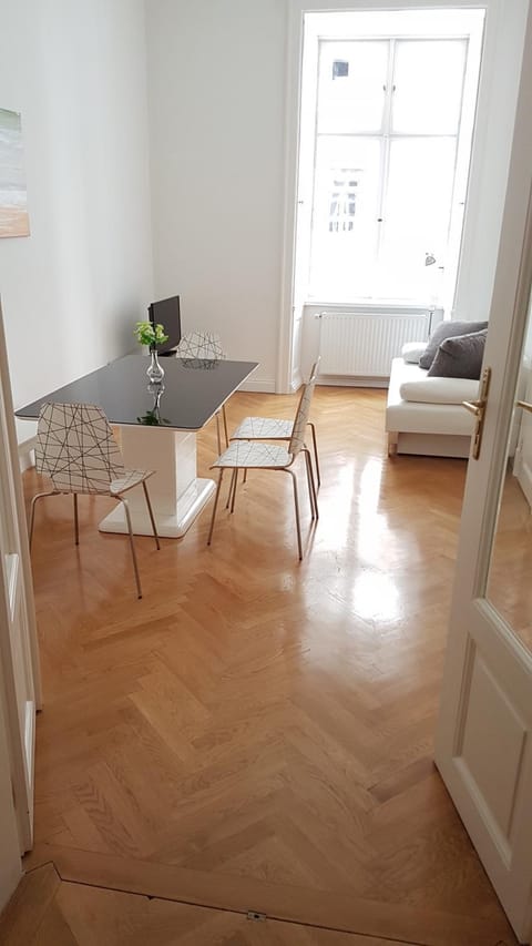 View (from property/room), Living room, Dining area