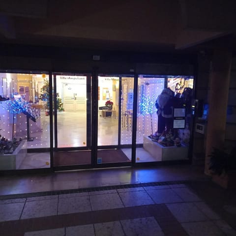 Villa Maupassant 06 Cannes Apartment in Cannes