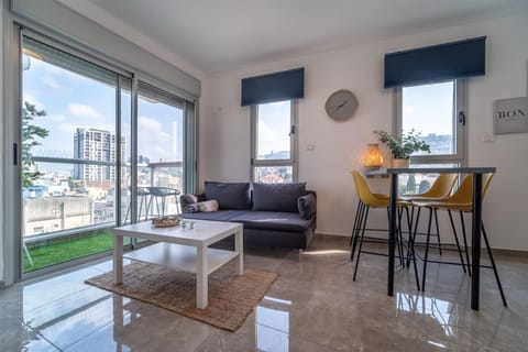 Living room, Seating area, Dining area, City view, Street view