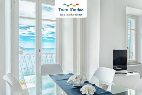 Salty Sky Flat , Terre Marine Apartment in Corniglia