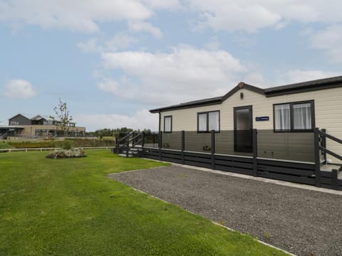 14 Fairways House in Sedgemoor