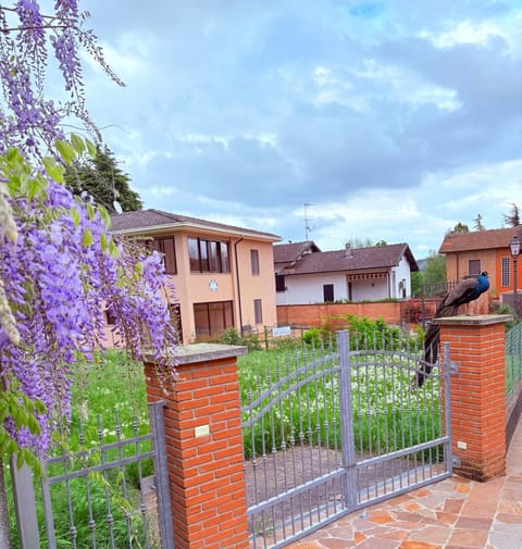 Property building, Spring