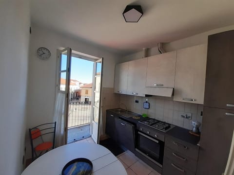 GRU HOME Cozy home very central,refined,5 beds,box Apartment in Piedmont