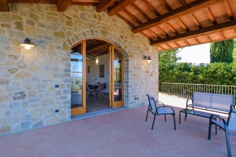 Patio, Facade/entrance