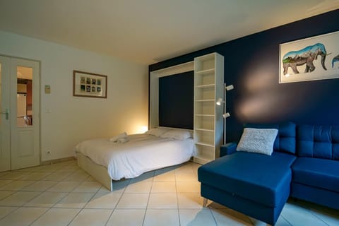 Le Bleu du Lac - 150m from the lake - terrace & parking in Sevrier House in Sévrier