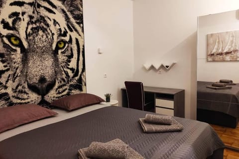 Spacious apartment near city center and the beach Apartment in Split