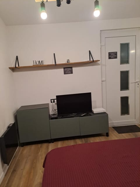 Thorigny-sur-Marne Studio chez Camille Apartment in Lagny-sur-Marne