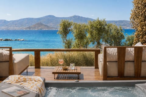 Hot Tub, View (from property/room), Balcony/Terrace