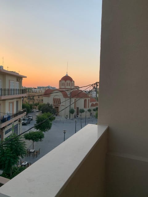 Neighbourhood, Natural landscape, View (from property/room), Balcony/Terrace, City view, Sunset