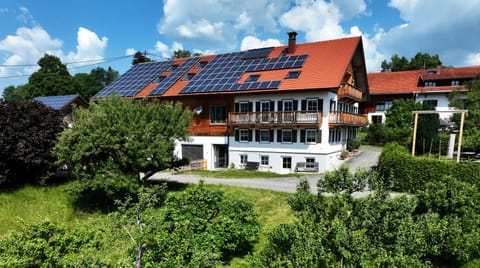 Property building, Spring, Day, Garden, Garden view