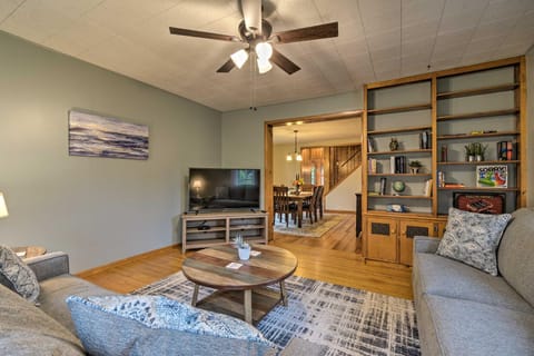 Penn Yan Escape with Yard, 1 Mi to Keuka Lake! House in Penn Yan