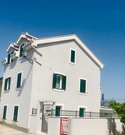 Villa OpuZEN Apartment in Dubrovnik-Neretva County