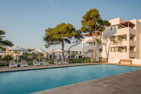 Activities, On site, Pool view, Swimming pool