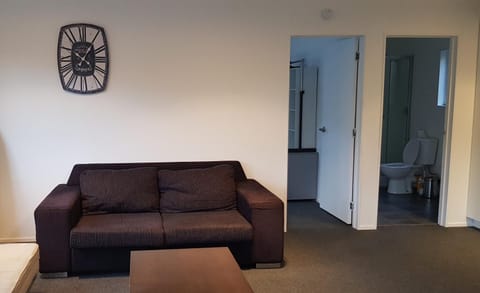 Affordable, Spacious, Bright, Warm, Unit in Central Whangarei Chalet in Whangārei