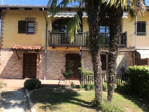 Property building, Spring, Day