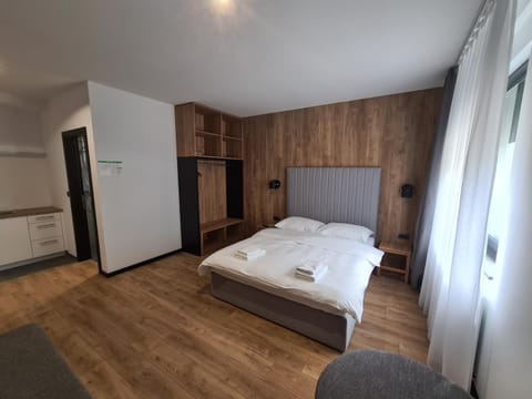 Bed, Photo of the whole room, Bedroom, wardrobe