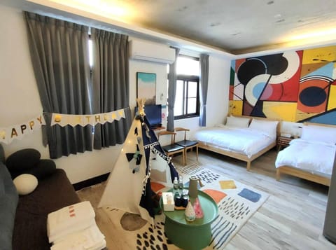 Photo of the whole room