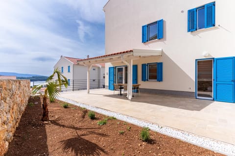 Balcony/Terrace, Beach, Sea view