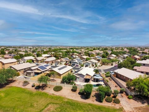Boho Chic Arizona Villa w Pool & Mini Golf Villa in Casa Grande