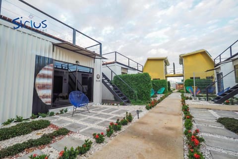 Property building, Garden