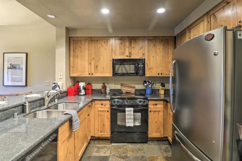 Ski-InandSki-Out Whitefish Escape with Balcony! Apartment in Whitefish