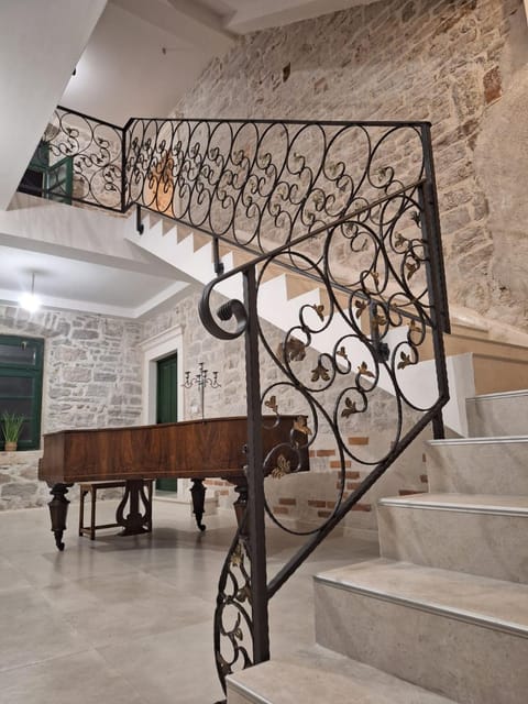 Central Palace Apartment Šibenik Apartment in Šibenik