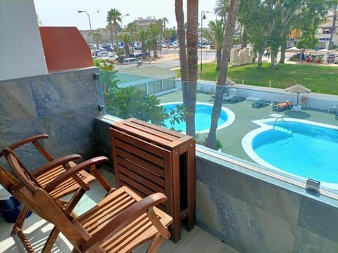 Pool view, Swimming pool