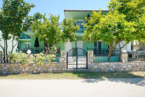 Green Apartments Apartment in Thasos
