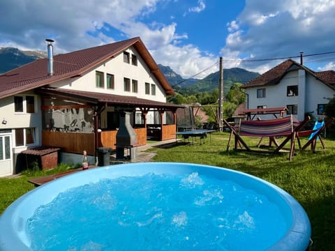 Property building, Nearby landmark, Spring, Day, Natural landscape, Garden, Evening entertainment, Garden view, Mountain view, Pool view, Swimming pool, sunbed