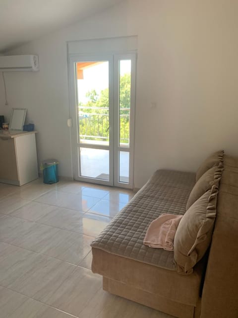 Ruza vetrova Apartment in Montenegro