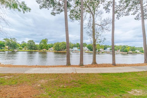 Ground Floor Condo 2 bed 2 bath Riverwalk at Arrowhead Country Club Unit 104 House in Socastee