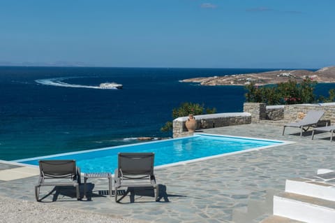 Sea view, Swimming pool