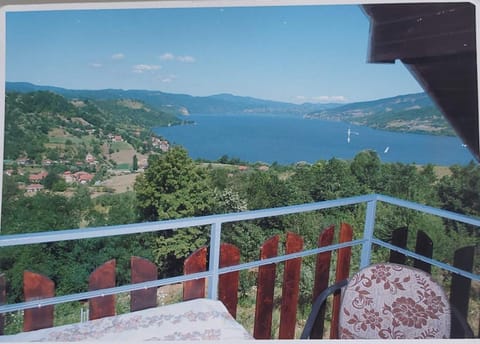 Apartman Jaredić - Private Accommodation, Privatni Smeštaj Apartment in Serbia