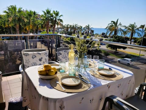Balcony/Terrace, Balcony/Terrace, Sea view