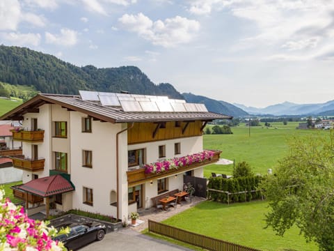 Gästehaus Anker Apartment in Walchsee