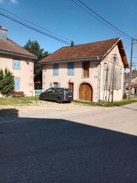 Property building, Parking