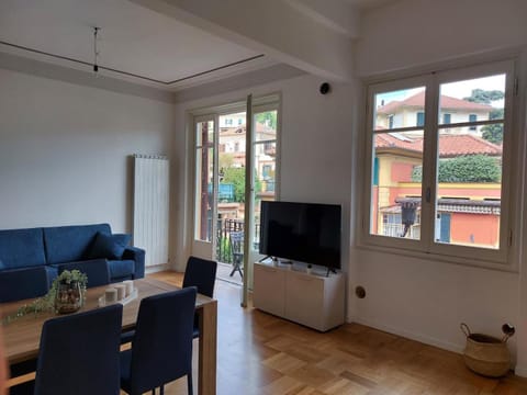 Maestrale Flexyrent - Parking - WiFi - A C Apartment in Rapallo