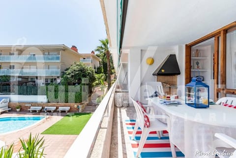 Balcony/Terrace, Pool view