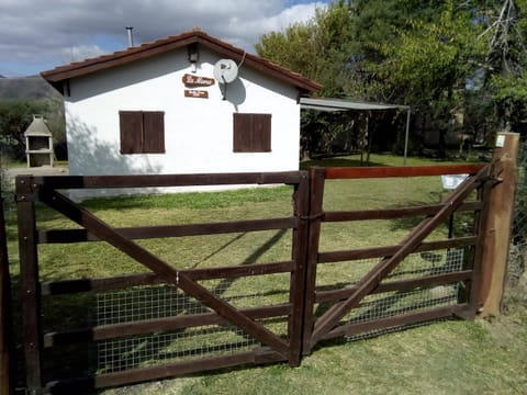 Facade/entrance, Off site