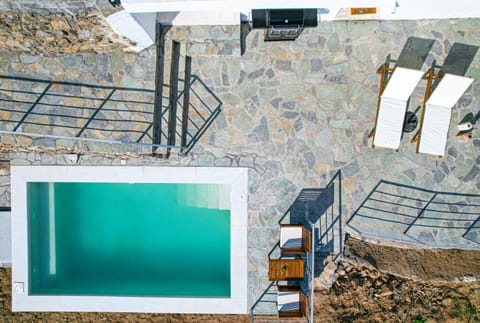 Day, Balcony/Terrace, Pool view, Swimming pool, Swimming pool, sunbed