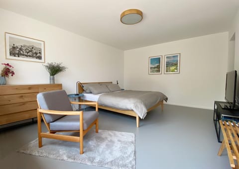 Living room, Bedroom