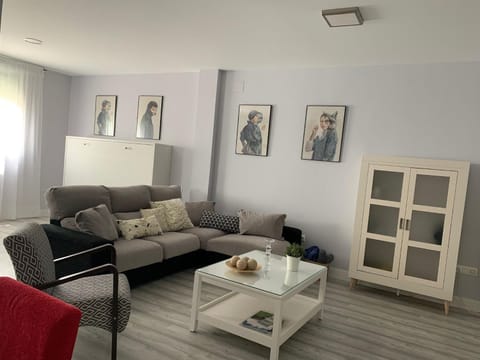 Living room, Lounge or bar