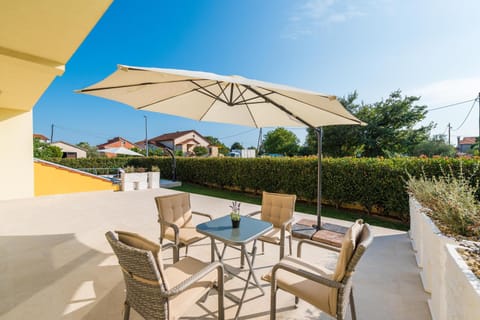 Patio, Garden, Balcony/Terrace, Garden view