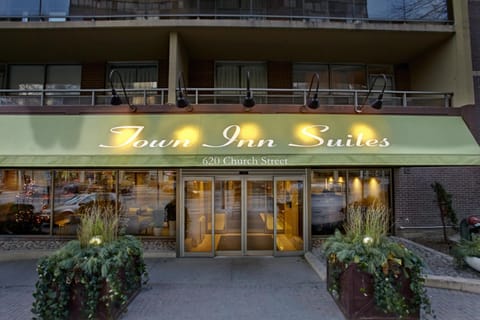 Facade/entrance, Facade/entrance