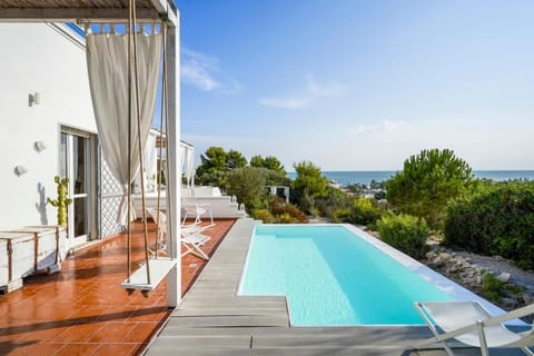 Villa Alba - Infinity Pool & Roof Terrace with spectacular views House in Province of Taranto