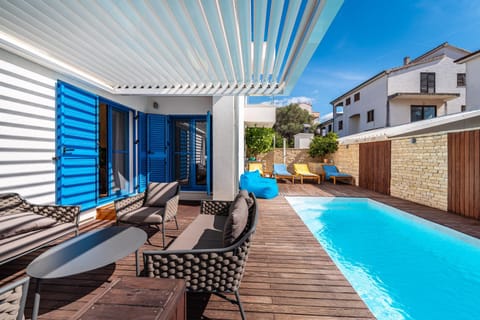 The Luxury Nest Zadar - Private Heated Pool Apartment in Zadar