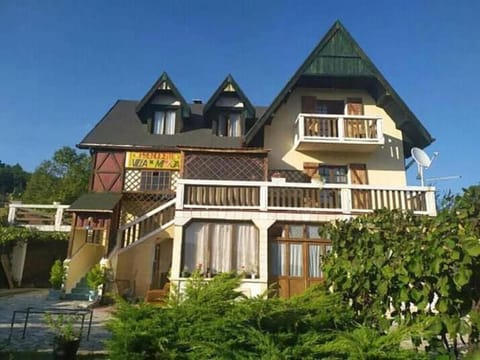 Property building, Garden view