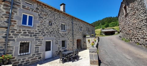 Patio, Facade/entrance