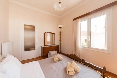 John's house under the Castle of Kalamata Apartment in Messenia